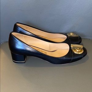 Ferragamo Fiamma Pump with Gold Detail 6C